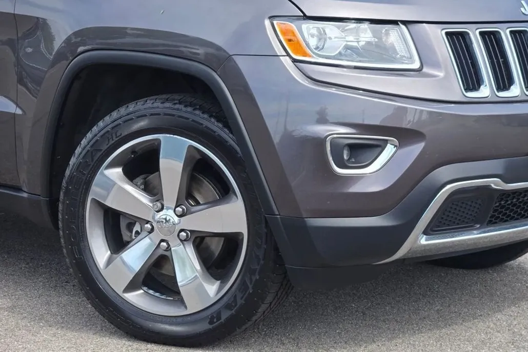 2015 Jeep Grand Cherokee Limited photo 1
