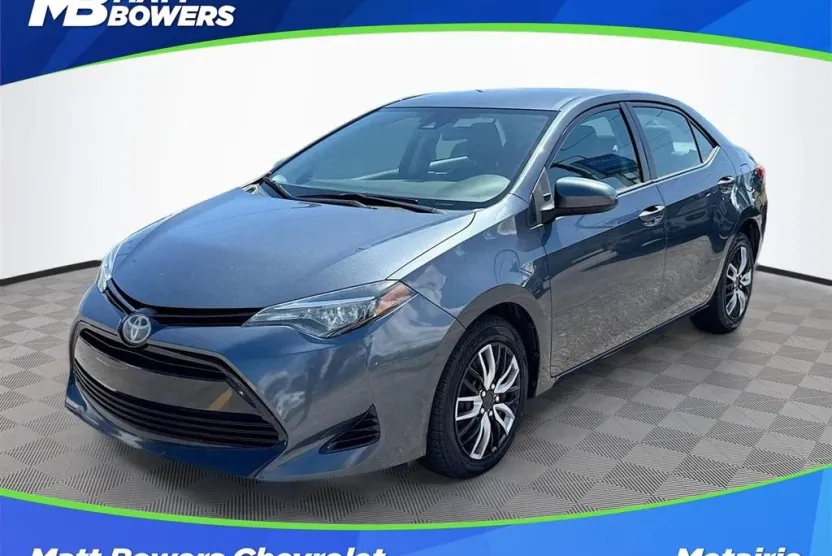 2018 Toyota Corolla XLE XSE photo 1