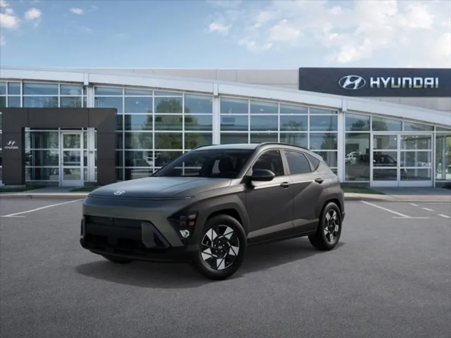 2025 Hyundai Kona SEL photo 1