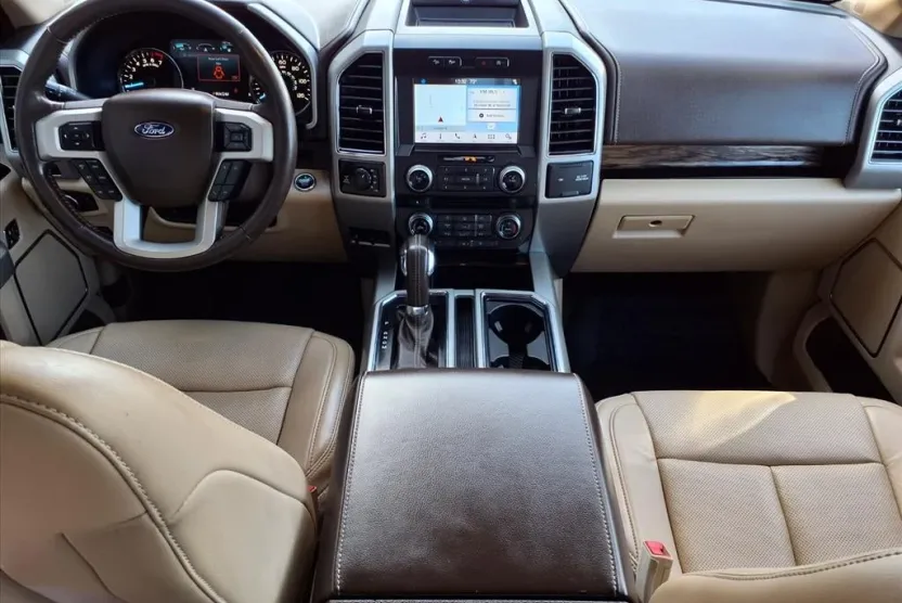 2018 Ford F-150 Lariat photo 1