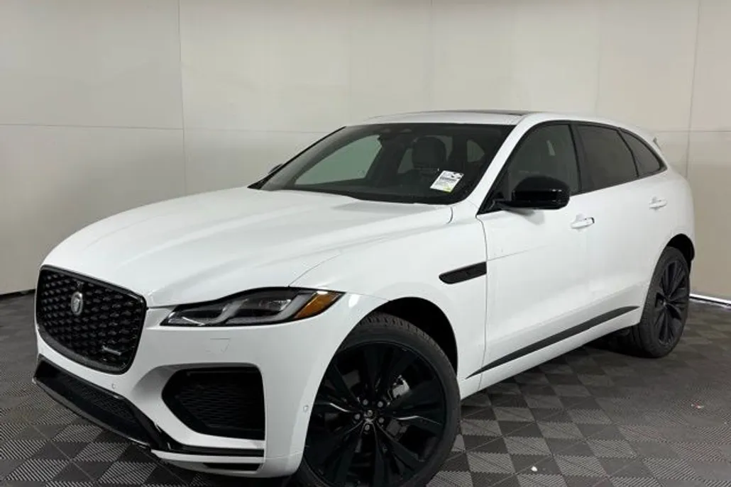 2025 Jaguar F-PACE R-Dynamic S photo 1