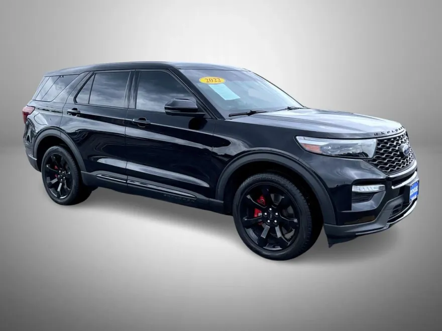 2022 Ford Explorer ST photo 1