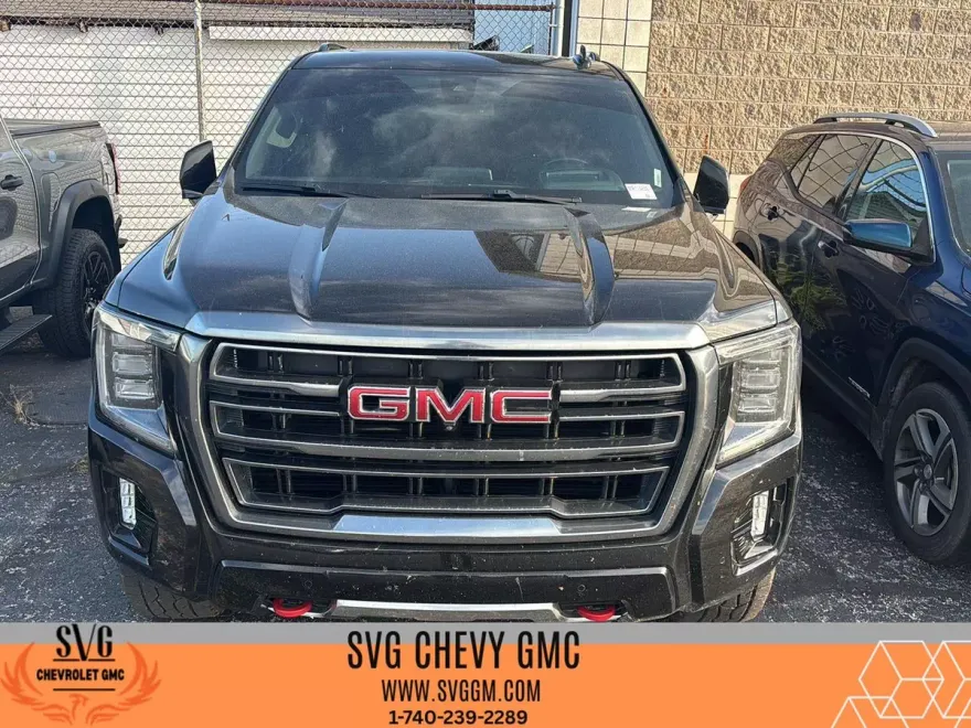 2021 Gmc Yukon XL AT4 photo 1