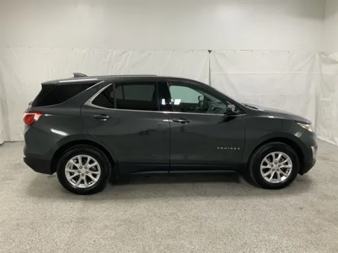 2020 Chevrolet Equinox LT photo 4
