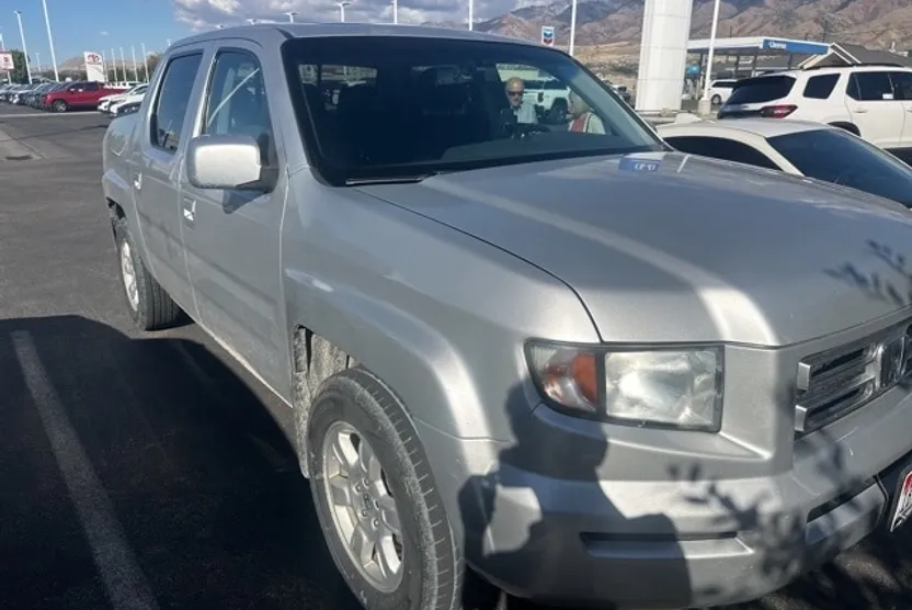 2006 Honda Ridgeline RTL photo 1
