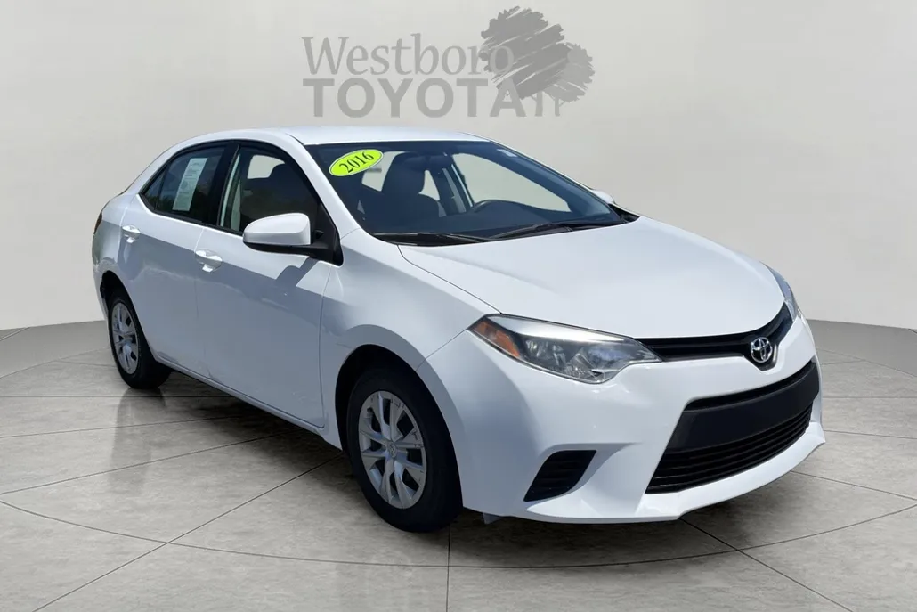 2016 Toyota Corolla L photo 1