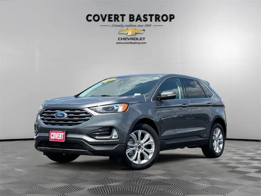 2024 Ford Edge Titanium photo 1