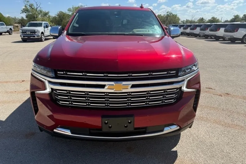 2023 Chevrolet Tahoe Premier photo 1