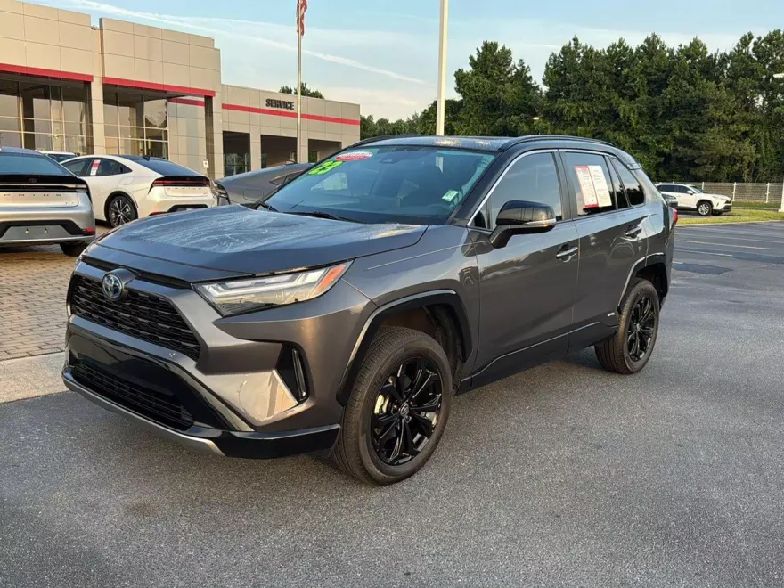 2023 Toyota RAV4 Hybrid XSE photo 1