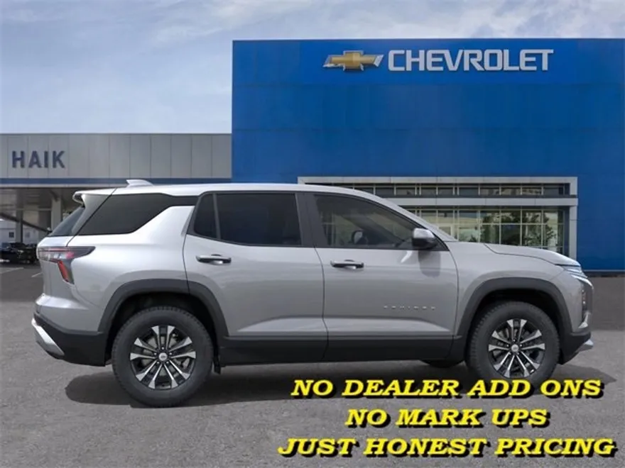 2026 Chevrolet Equinox LT photo 1