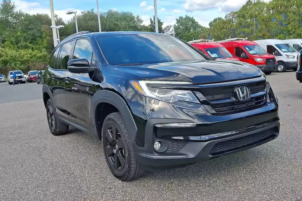 2022 Honda Pilot TrailSport photo 1