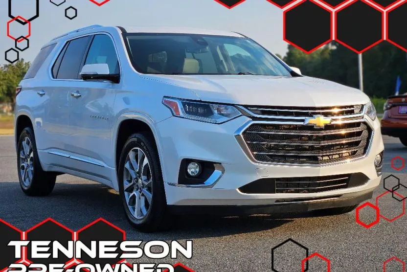 2020 Chevrolet Traverse Premier photo 1
