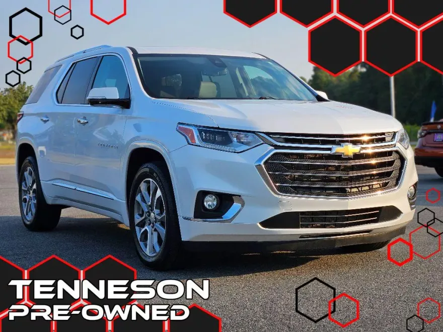 2020 Chevrolet Traverse Premier photo 1