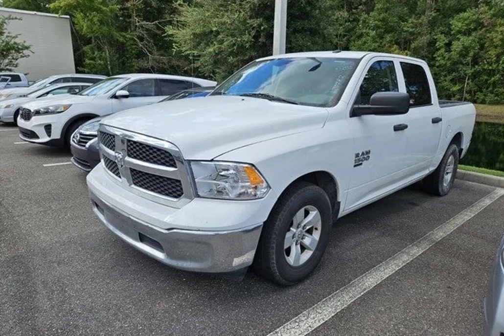 2019 Ram 1500 Classic Tradesman photo 1
