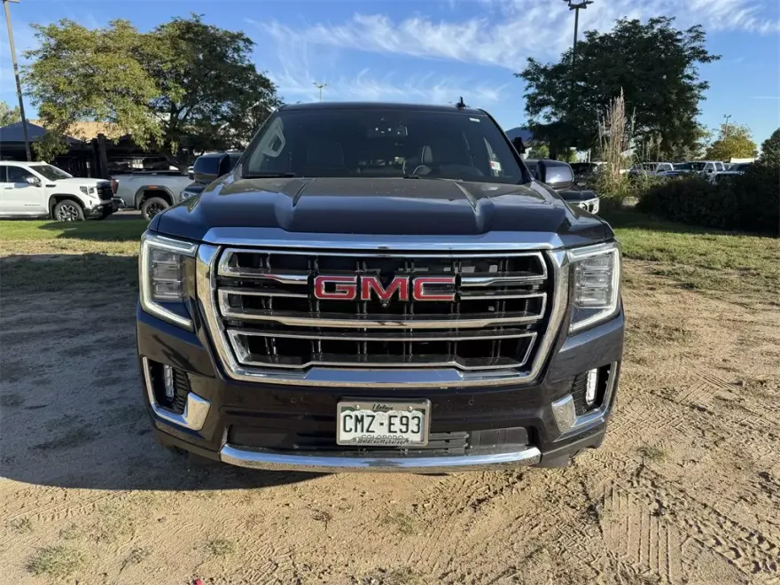 2023 Gmc Yukon XL SLT photo 1