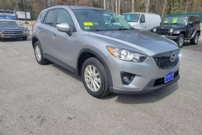 2013 Mazda CX-5 Touring photo 1