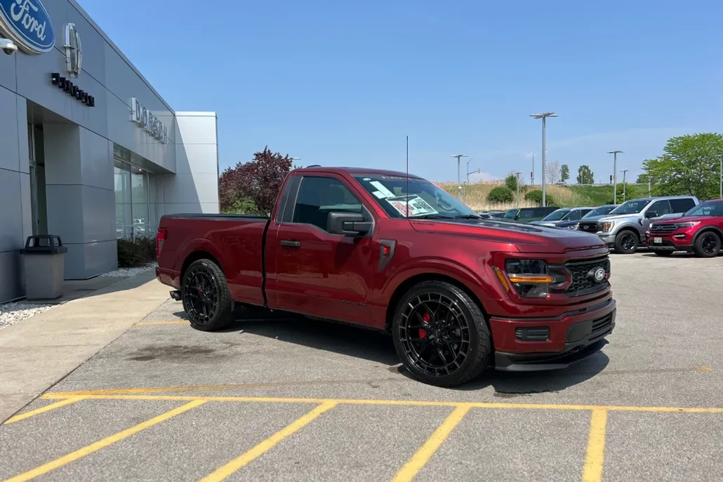 2025 Ford F-150 XL photo 1