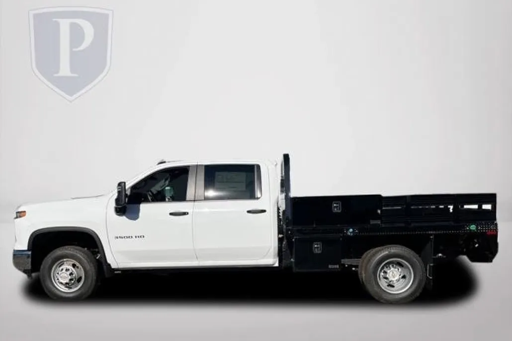 2024 Chevrolet Silverado 3500HD Work Truck photo 1