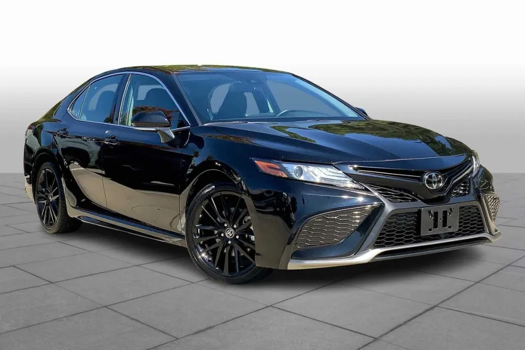 2023 Toyota Camry XSE photo 1