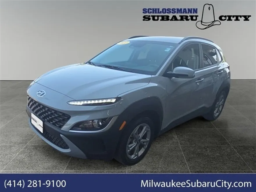 2022 Hyundai Kona SEL photo 1