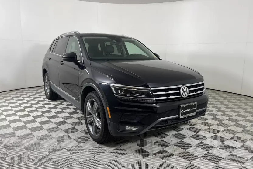 2018 Volkswagen Tiguan SEL Premium photo 1