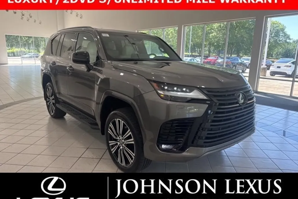 2023 Lexus LX 600 Luxury photo 1