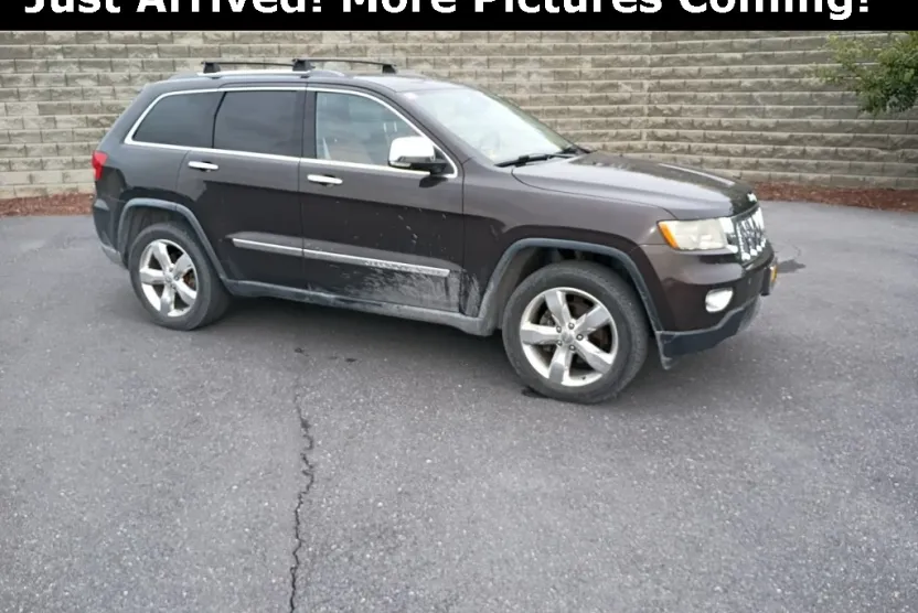 2012 Jeep Grand Cherokee Overland photo 1