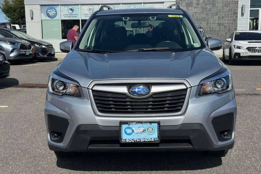 2019 Subaru Forester Premium Base photo 1