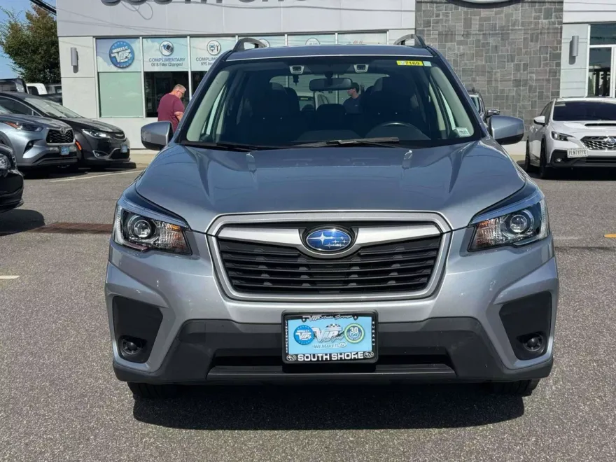 2019 Subaru Forester Premium Base photo 1