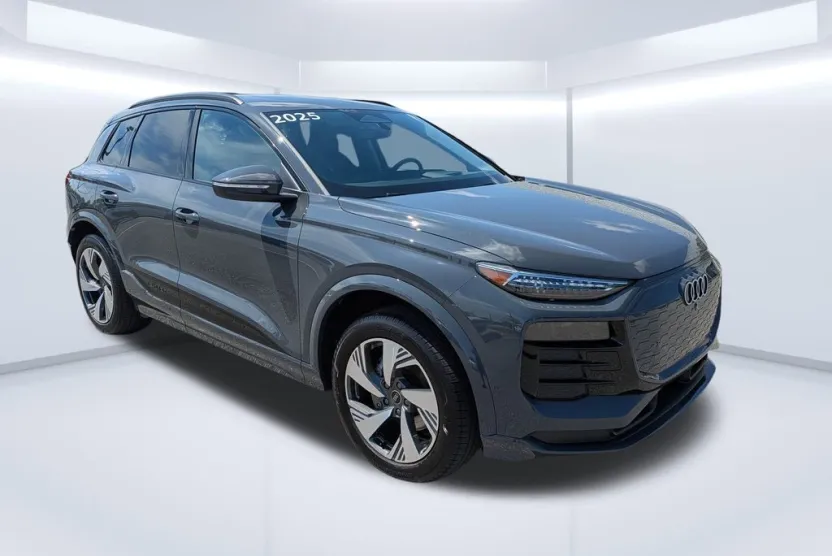 2025 Audi Q6 E-tron Premium Plus photo 1