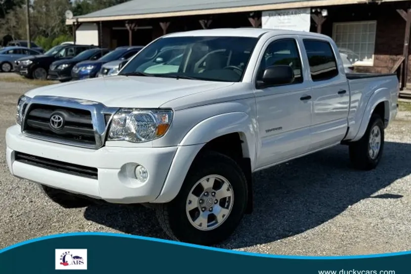 2008 Toyota Tacoma Double Cab PreRunner photo 1