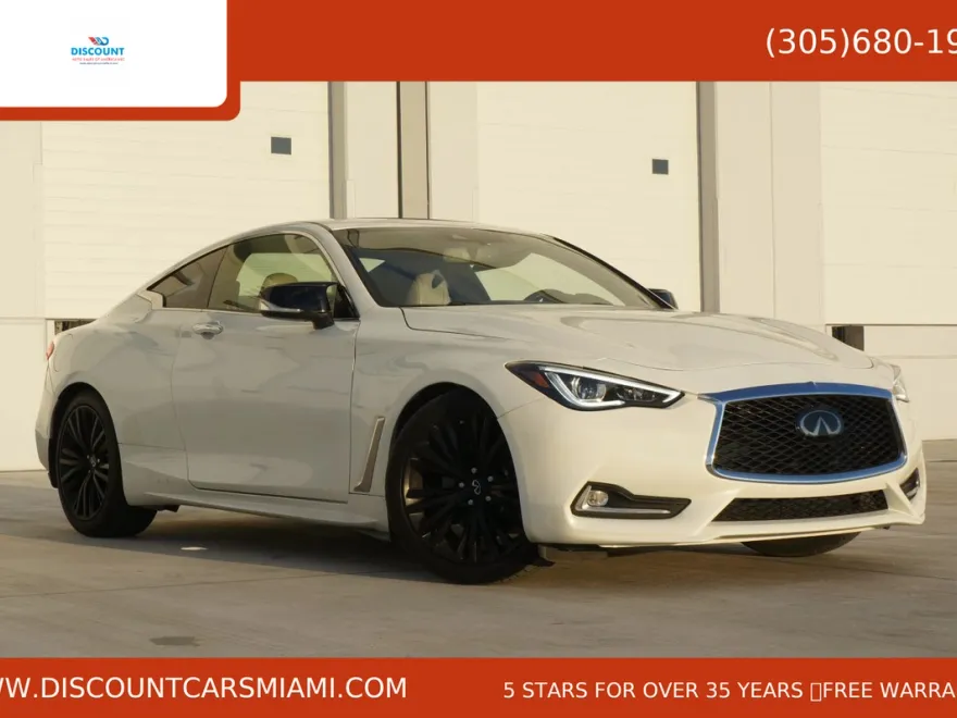 2019 Infiniti Q60 3.0t Luxe Coupe photo 1