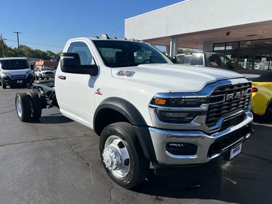 2026 Ram 5500 Tradesman photo 1