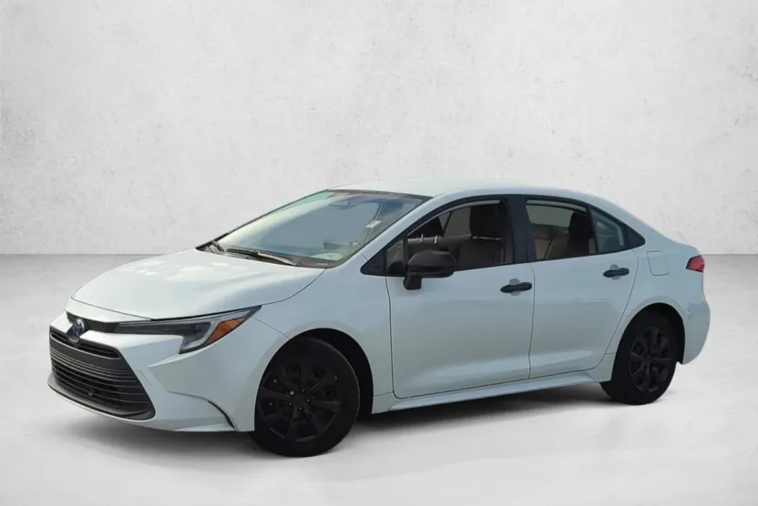 2024 Toyota Corolla Hybrid LE photo 1