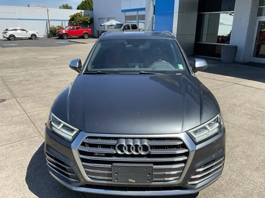2018 Audi SQ5 Premium Plus photo 1