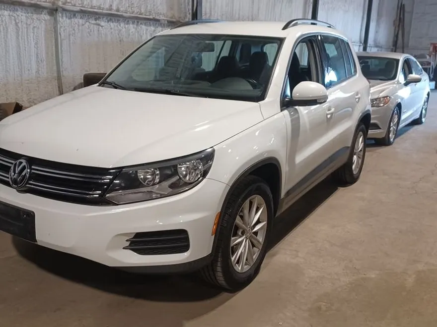 2018 Volkswagen Tiguan Limited photo 1