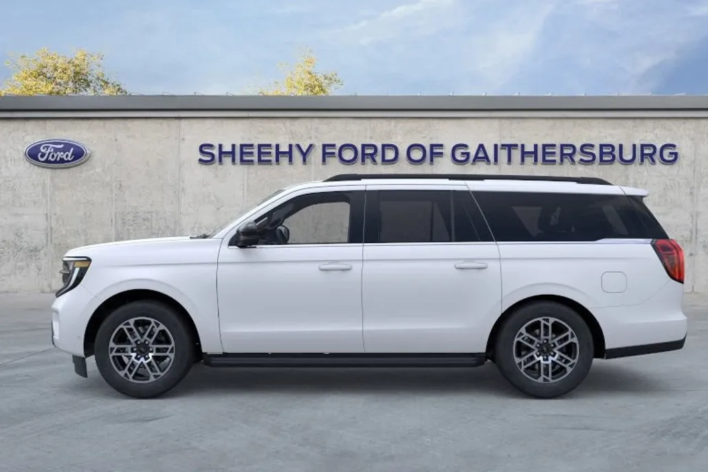 2025 Ford Expedition MAX photo 1