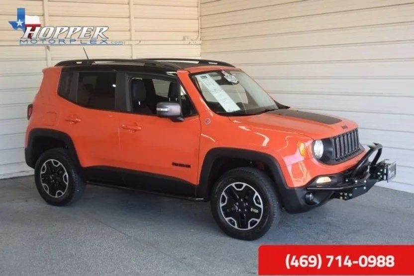 2015 Jeep Renegade Trailhawk photo 1