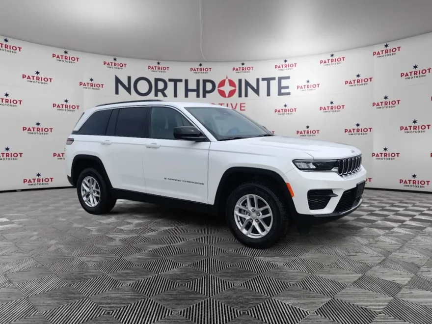 2025 Jeep Grand Cherokee Laredo X photo 1