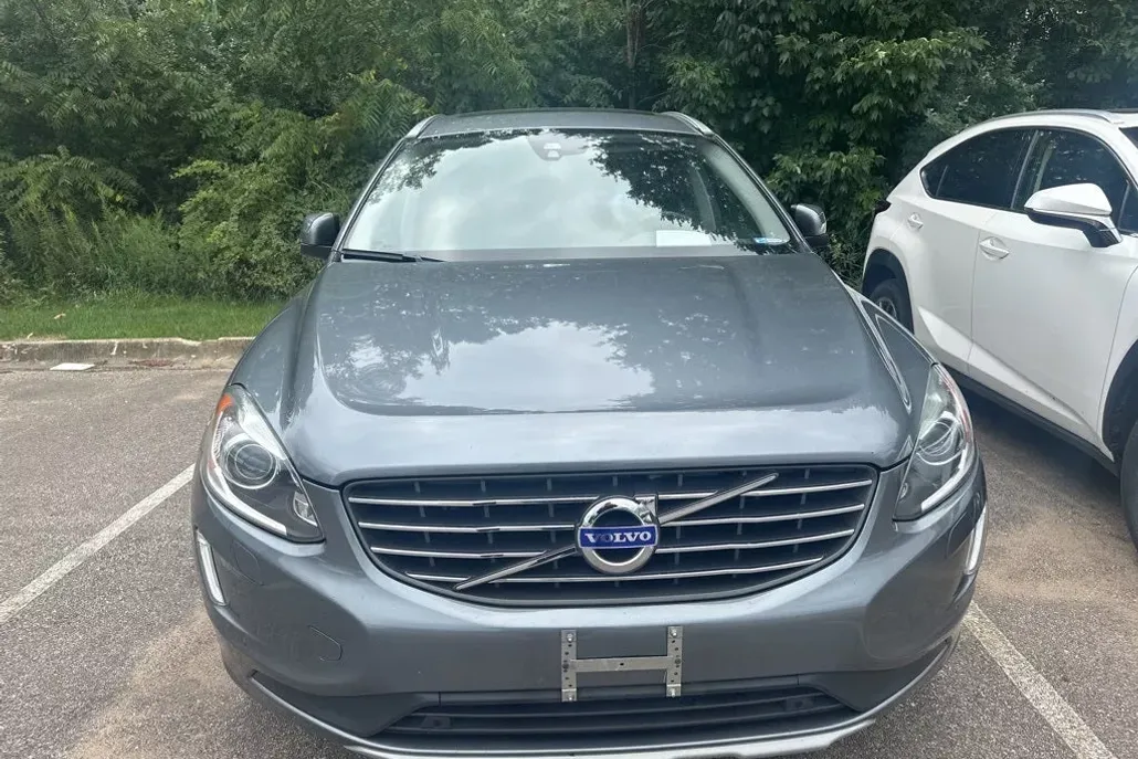 2017 Volvo XC60 T6 Inscription photo 1