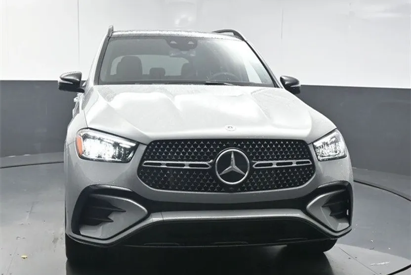 2026 Mercedes Benz GLE 450 4MATIC photo 1
