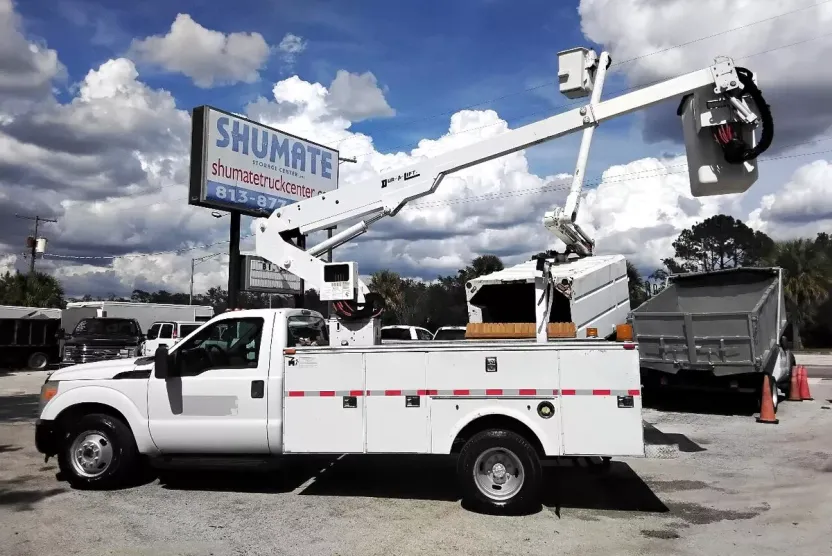 2012 Ford F-350 XL photo 1