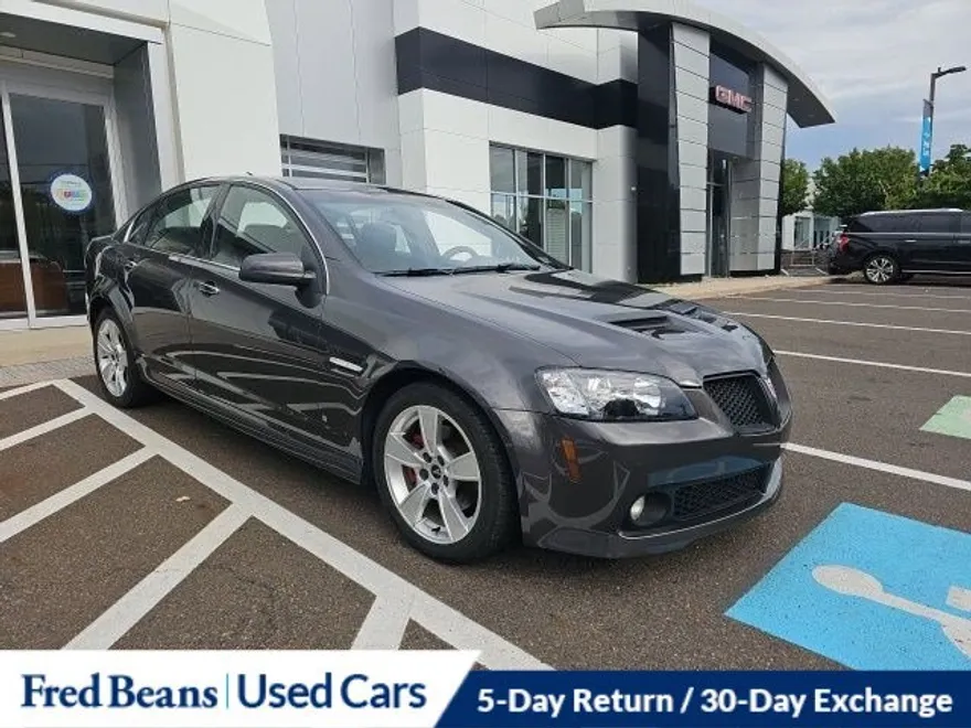 2008 Pontiac G8 GT photo 1