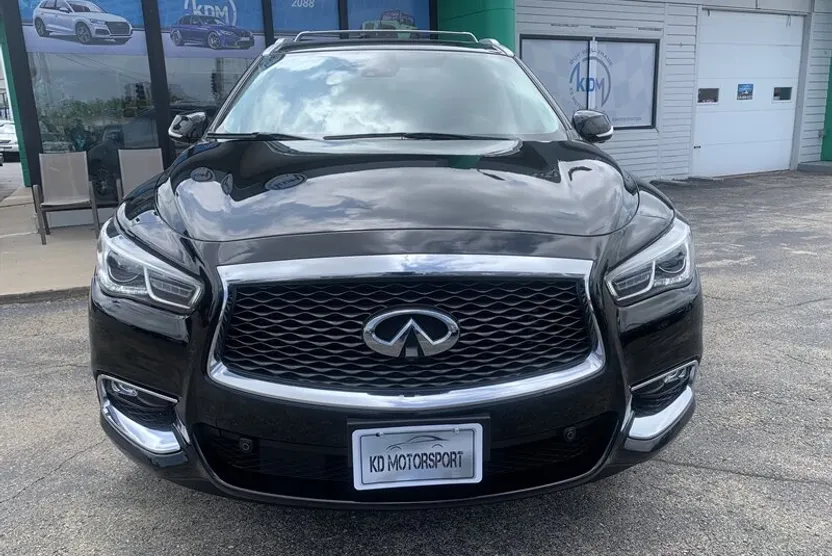 2020 Infiniti QX60 Luxe photo 1