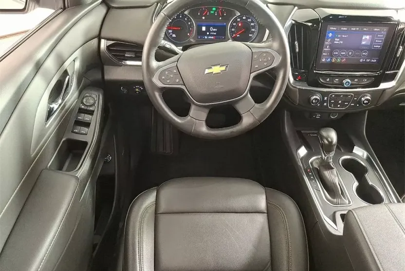 2022 Chevrolet Traverse Leather photo 1