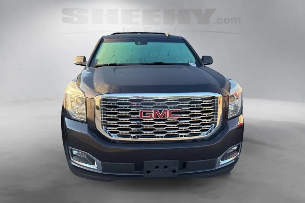2017 Gmc Yukon Denali photo 1