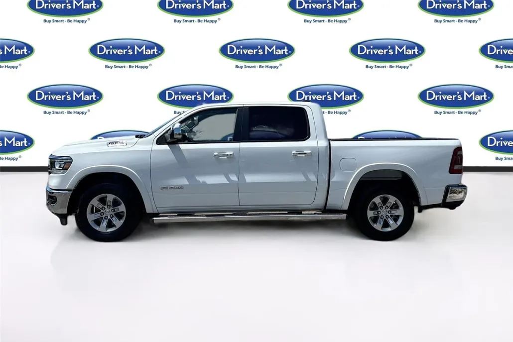 2022 Ram 1500 Laramie photo 1