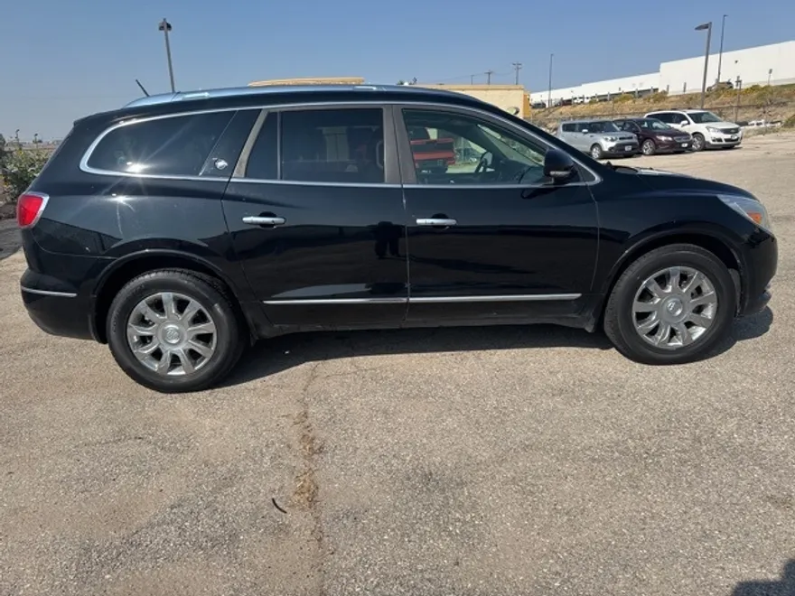 2017 Buick Enclave Premium photo 1