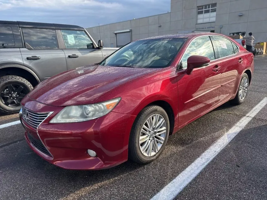 2013 Lexus ES 350 photo 1
