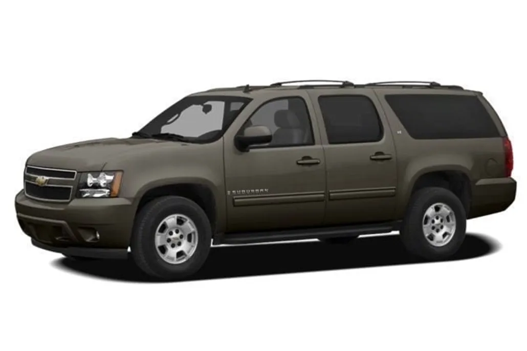 2011 Chevrolet Suburban 1500 LS photo 1